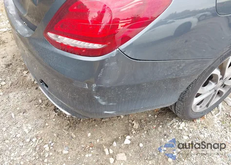 2015 Mercedes-Benz C 300 4Matic from USA, damaged, VIN 55SWF4KB0FU081685